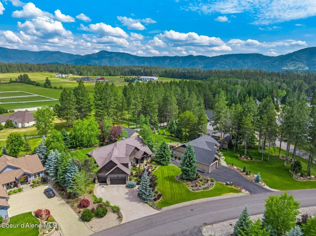 12752 N Pebble Creek Drive Hayden ID 83835