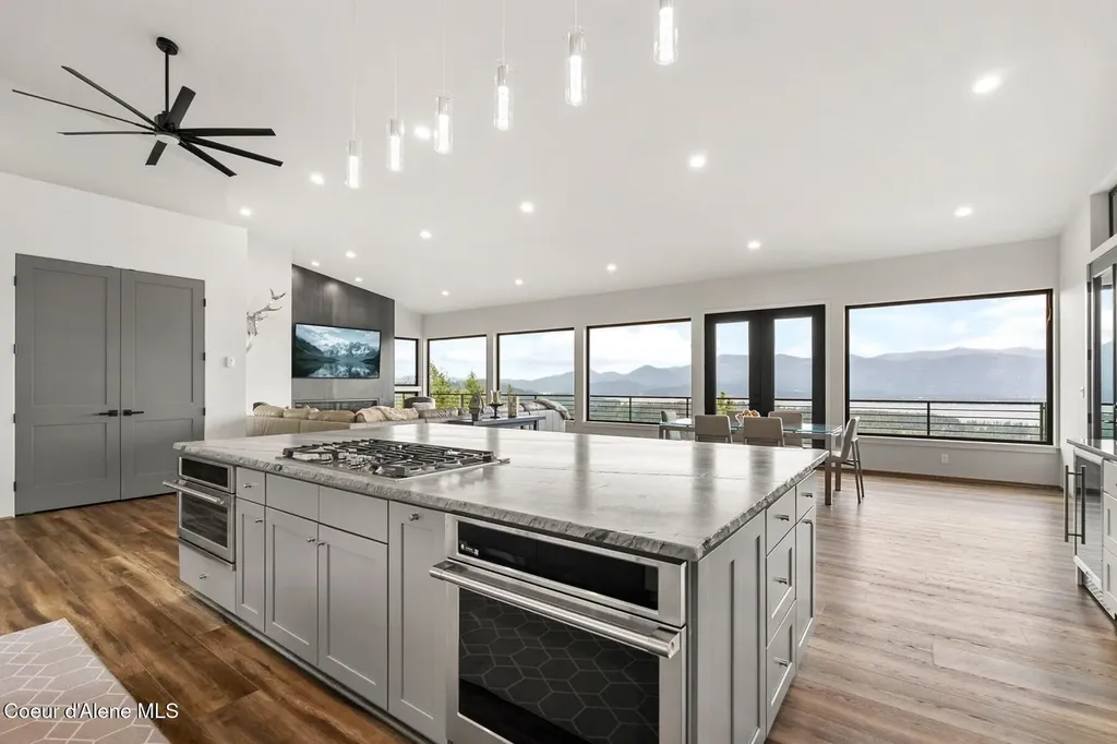 28 Eden View Sagle ID 83860