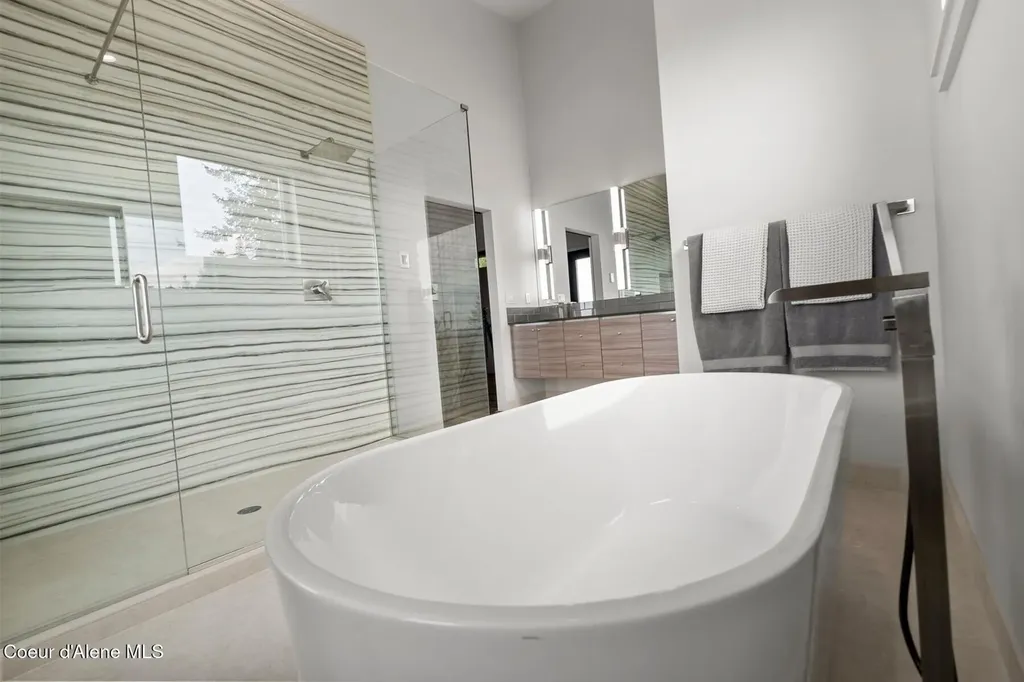 28 Eden View Sagle ID 83860