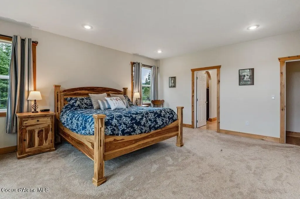 88 Fenway Road Sagle ID 83860