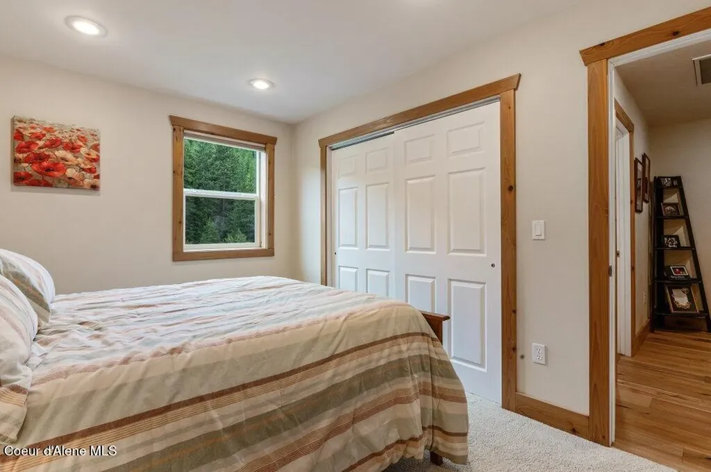 88 Fenway Road Sagle ID 83860