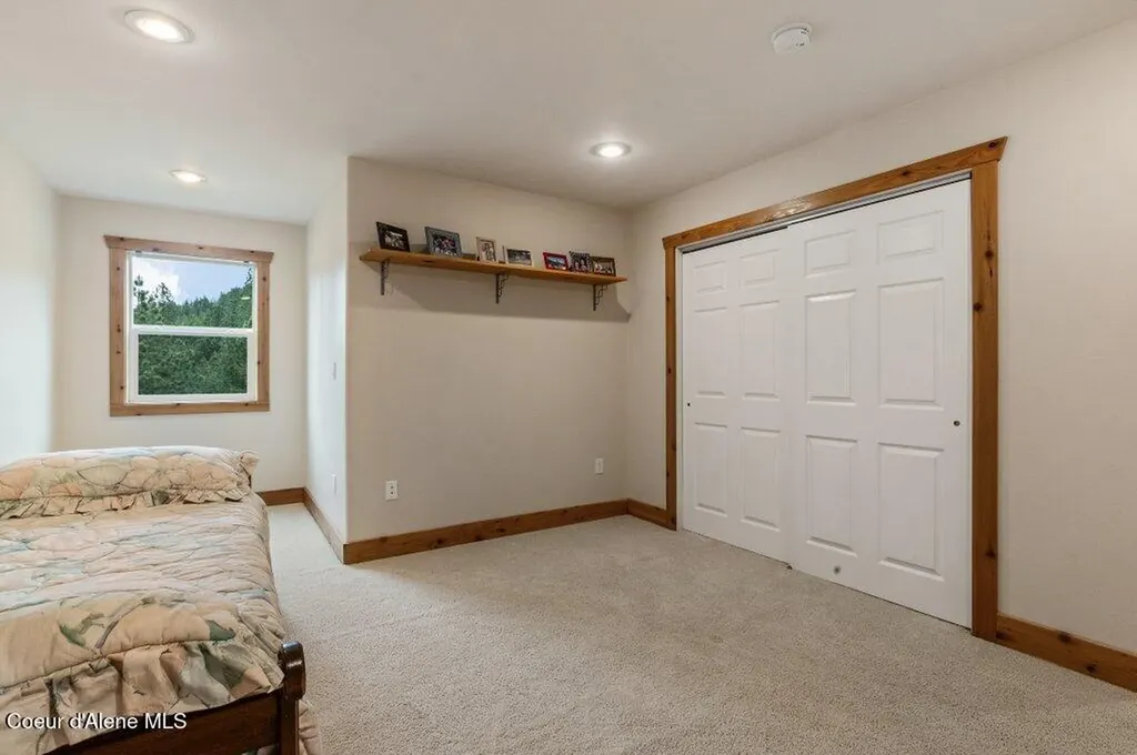 88 Fenway Road Sagle ID 83860