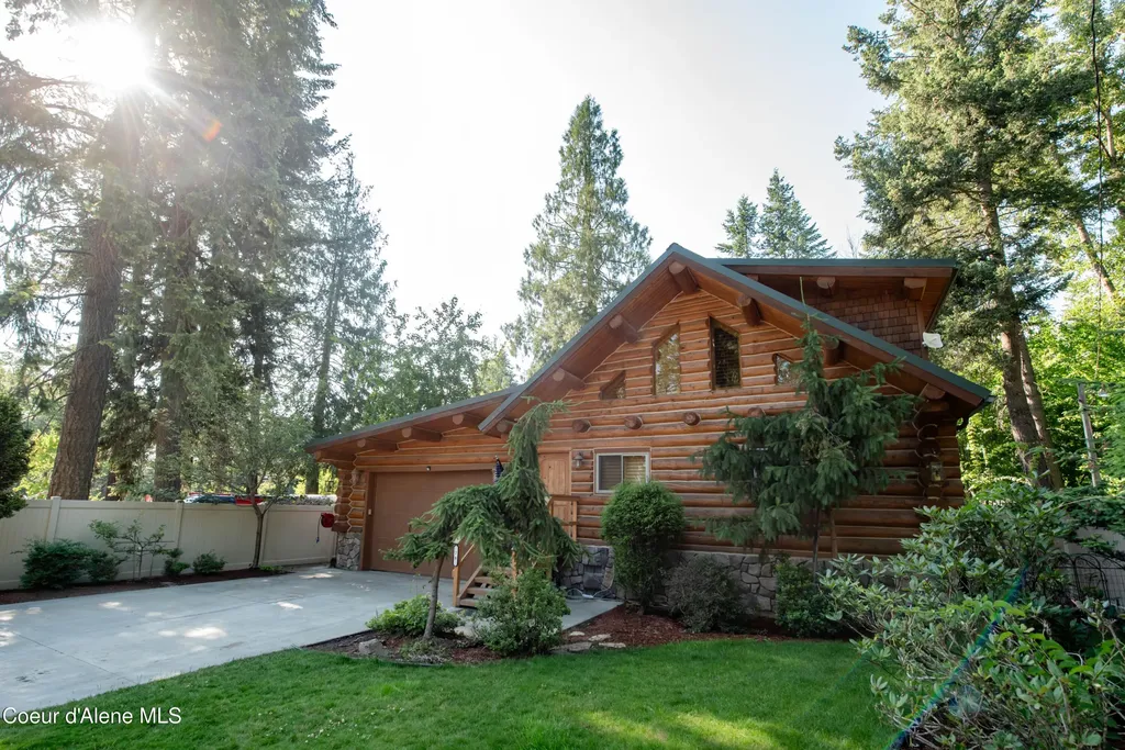 28 Creekside Lane Hope ID 83836