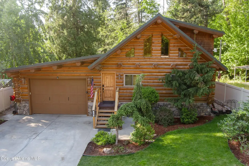28 Creekside Lane Hope ID 83836