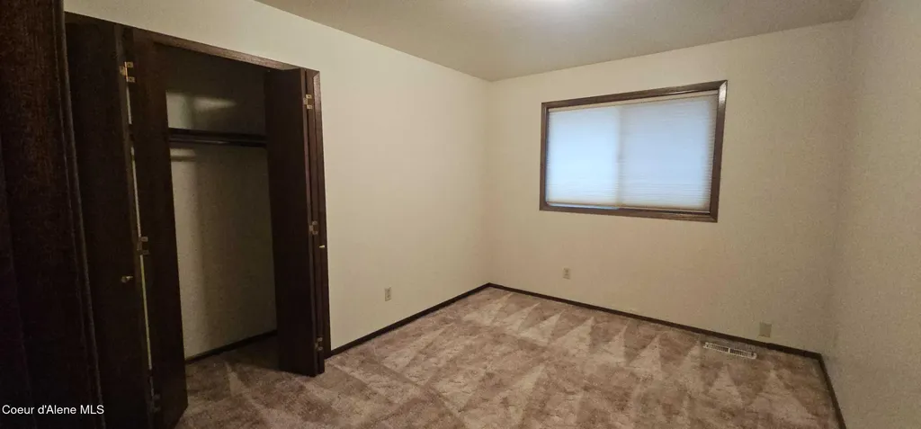 380 Vedelwood Drive Sandpoint ID 83864
