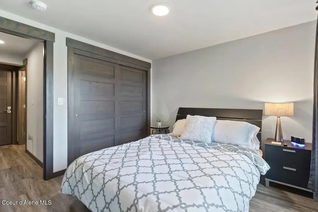 720 N Third Avenue Sandpoint ID 83864