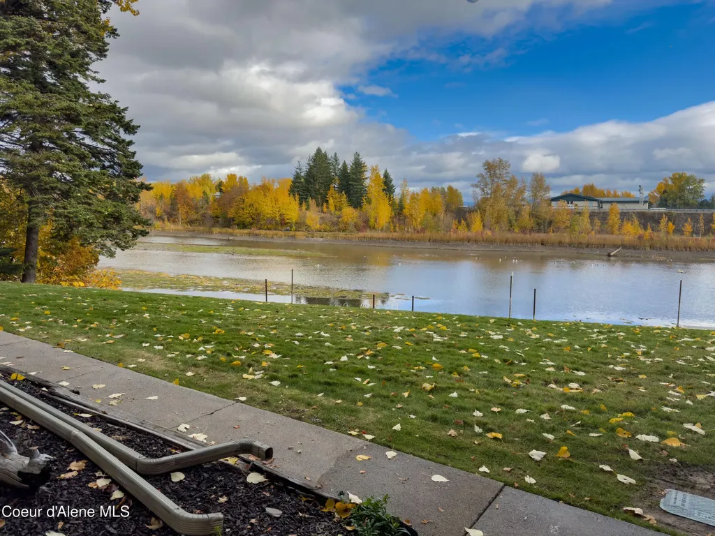 720 N Third Avenue Sandpoint ID 83864