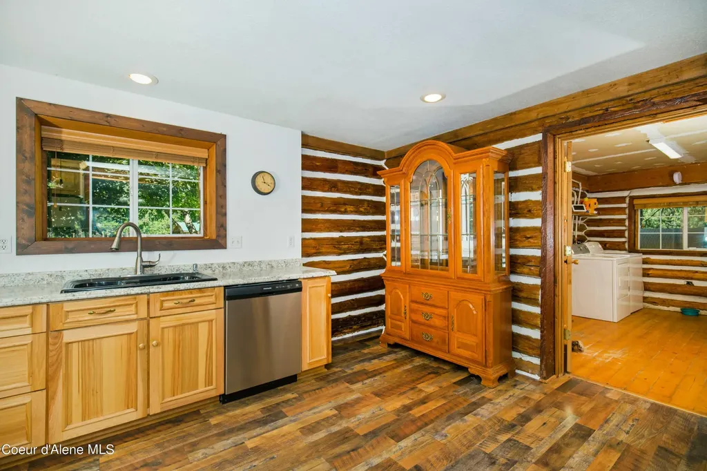 206 Artisan Way Sandpoint ID 83864