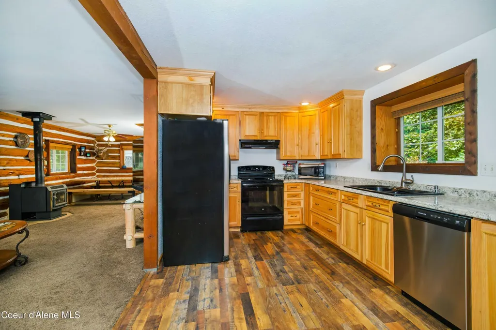 206 Artisan Way Sandpoint ID 83864