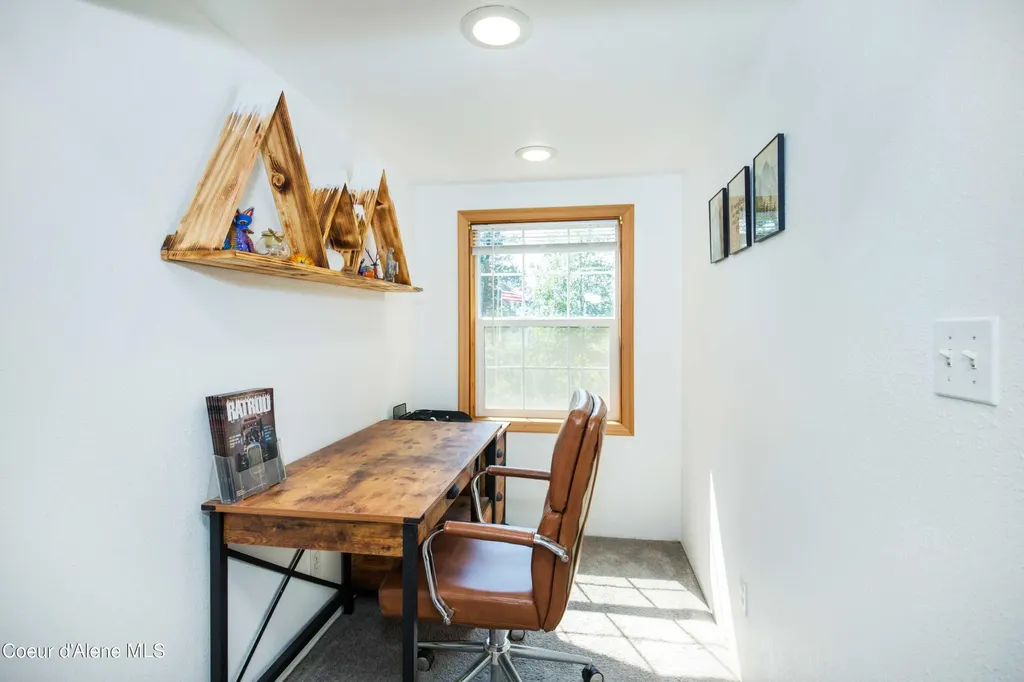206 Artisan Way Sandpoint ID 83864