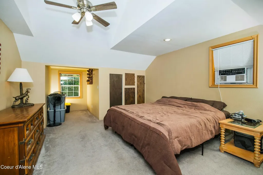 206 Artisan Way Sandpoint ID 83864