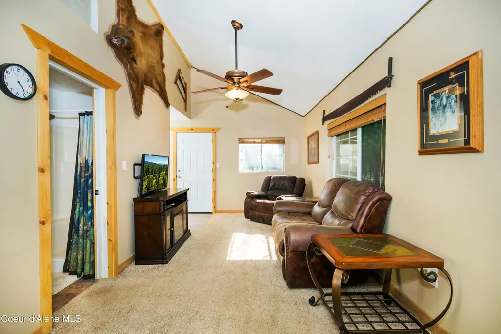 206 Artisan Way Sandpoint ID 83864