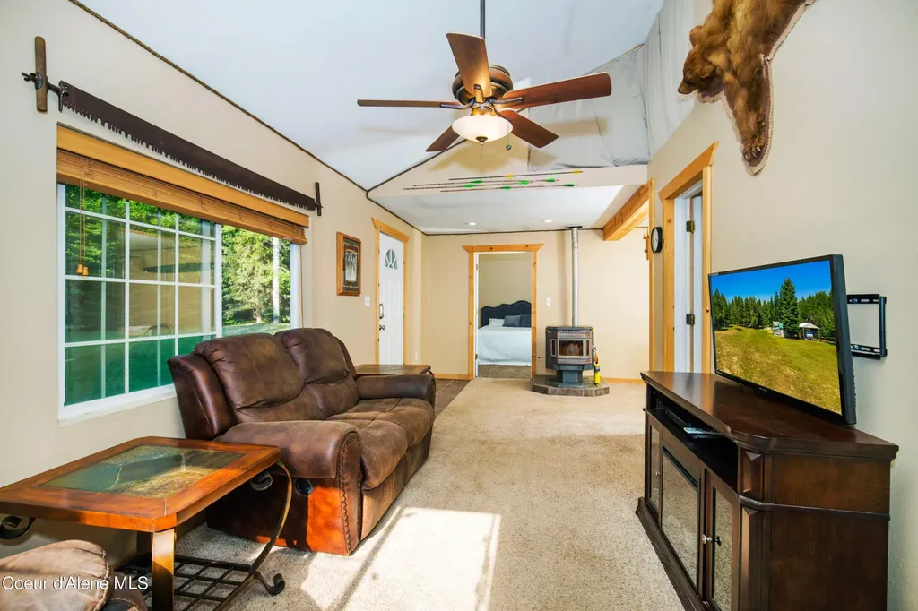 206 Artisan Way Sandpoint ID 83864