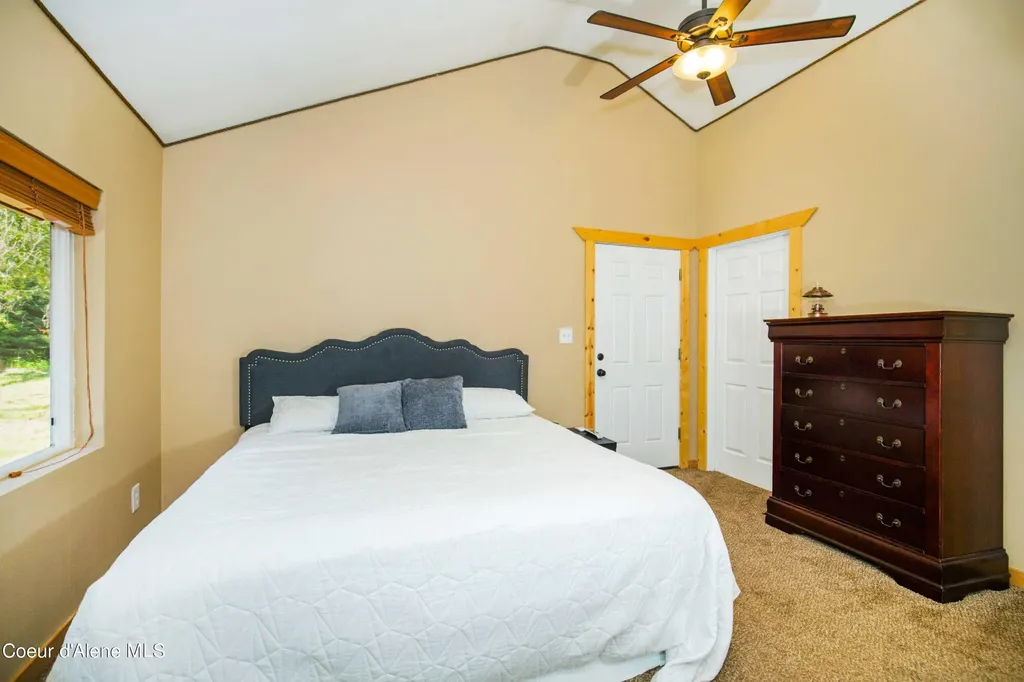 206 Artisan Way Sandpoint ID 83864
