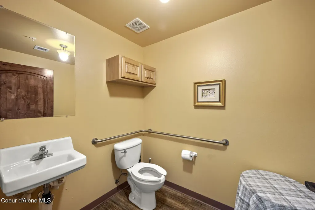 8052 W Main Street Rathdrum ID 83858