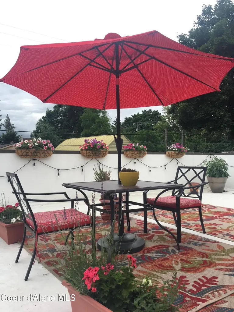 8052 W Main Street Rathdrum ID 83858