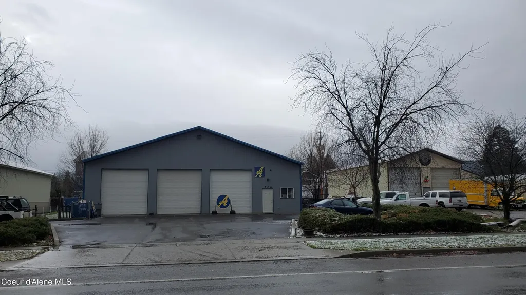 706 E 3rd Avenue Post Falls ID 83854