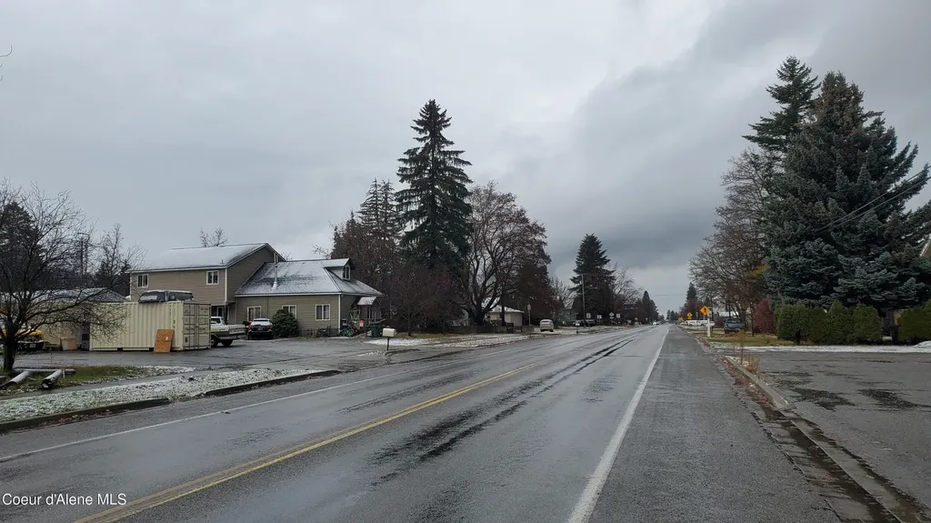 706 E 3rd Avenue Post Falls ID 83854