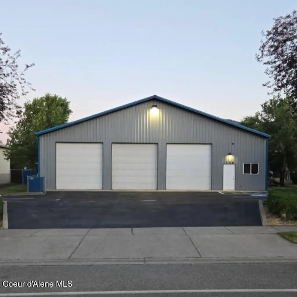706 E 3rd Avenue Post Falls ID 83854