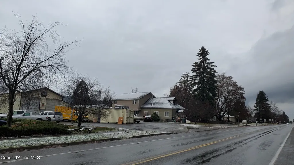 706 E 3rd Avenue Post Falls ID 83854