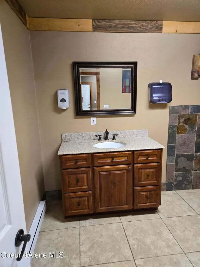 706 E 3rd Avenue Post Falls ID 83854