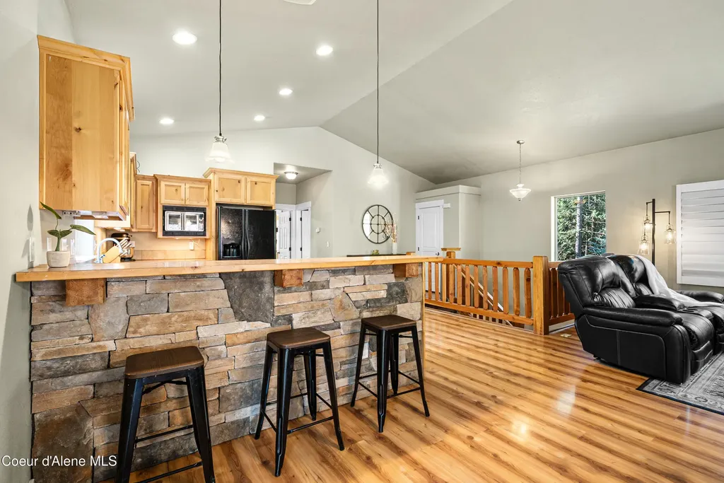 24544 N Dockside Lane Rathdrum ID 83858
