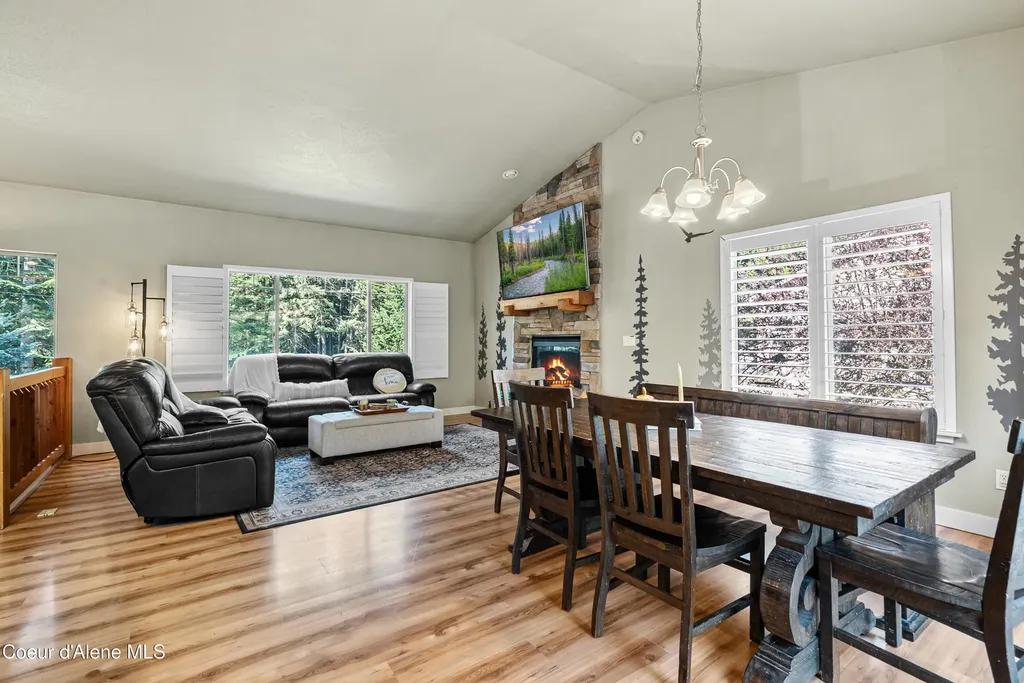 24544 N Dockside Lane Rathdrum ID 83858