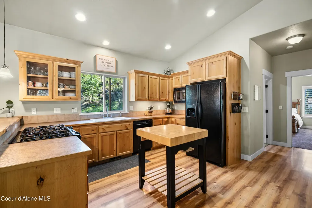24544 N Dockside Lane Rathdrum ID 83858