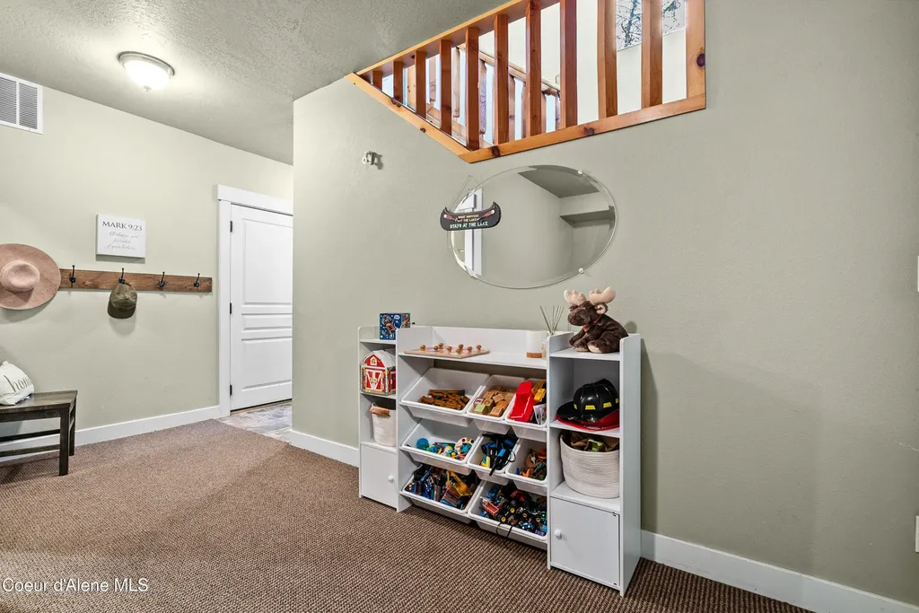 24544 N Dockside Lane Rathdrum ID 83858