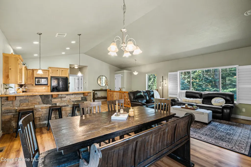 24544 N Dockside Lane Rathdrum ID 83858
