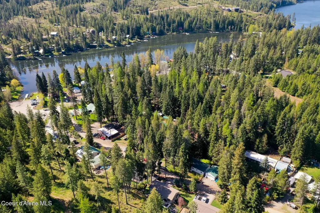 24544 N Dockside Lane Rathdrum ID 83858