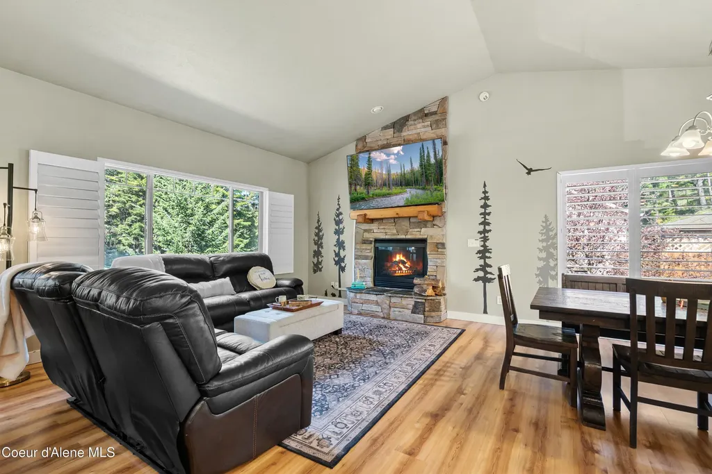 24544 N Dockside Lane Rathdrum ID 83858