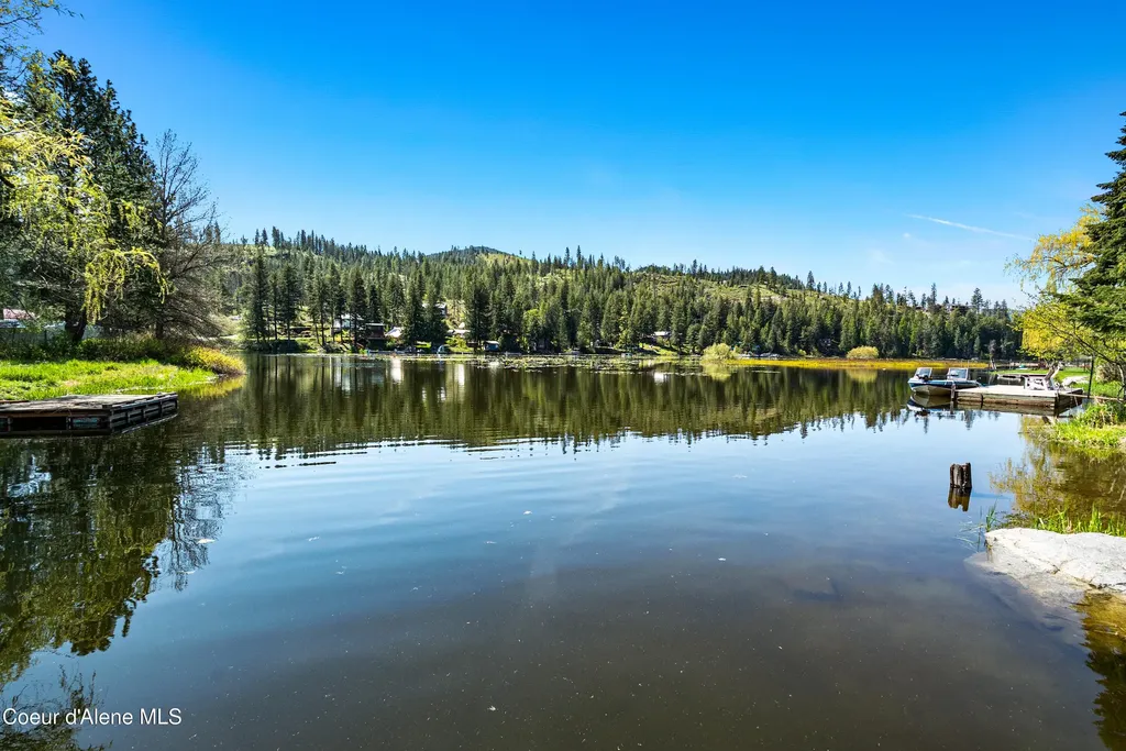 24544 N Dockside Lane Rathdrum ID 83858