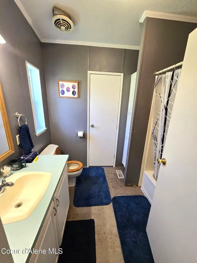 4683560 Highway 95 Sagle ID 83860