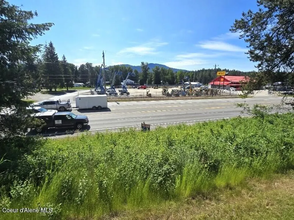4683560 Highway 95 Sagle ID 83860