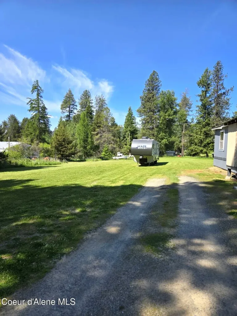 4683560 Highway 95 Sagle ID 83860