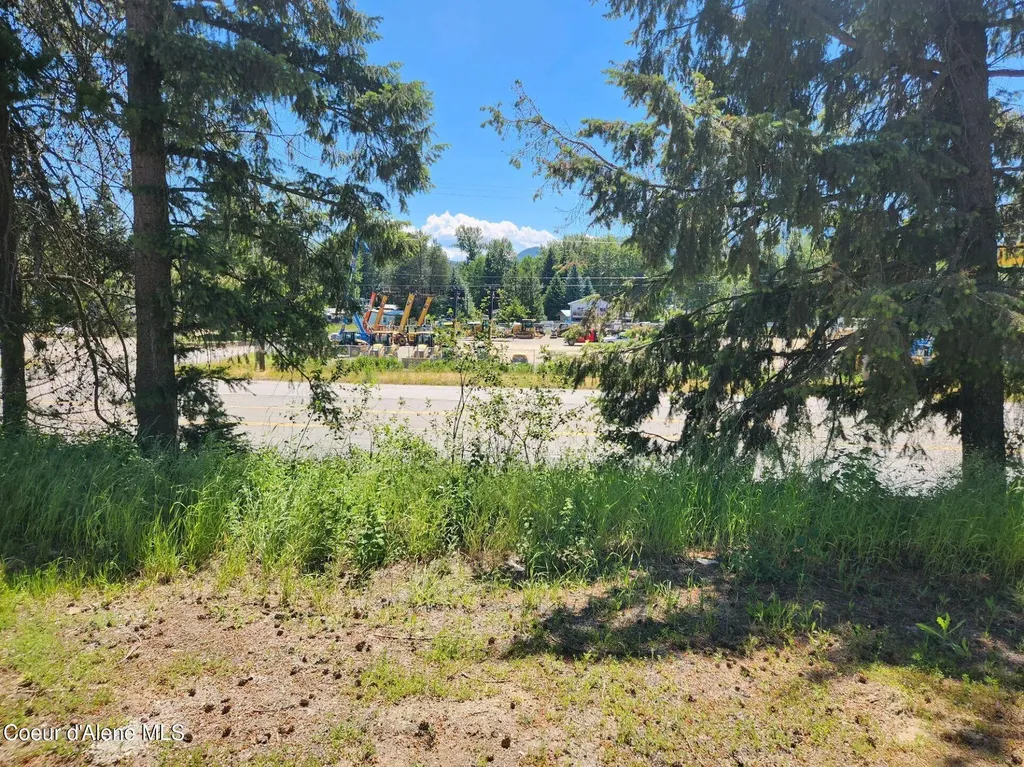 4683560 Highway 95 Sagle ID 83860