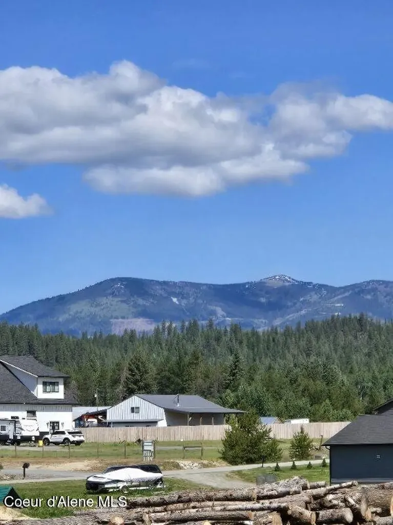4683560 Highway 95 Sagle ID 83860