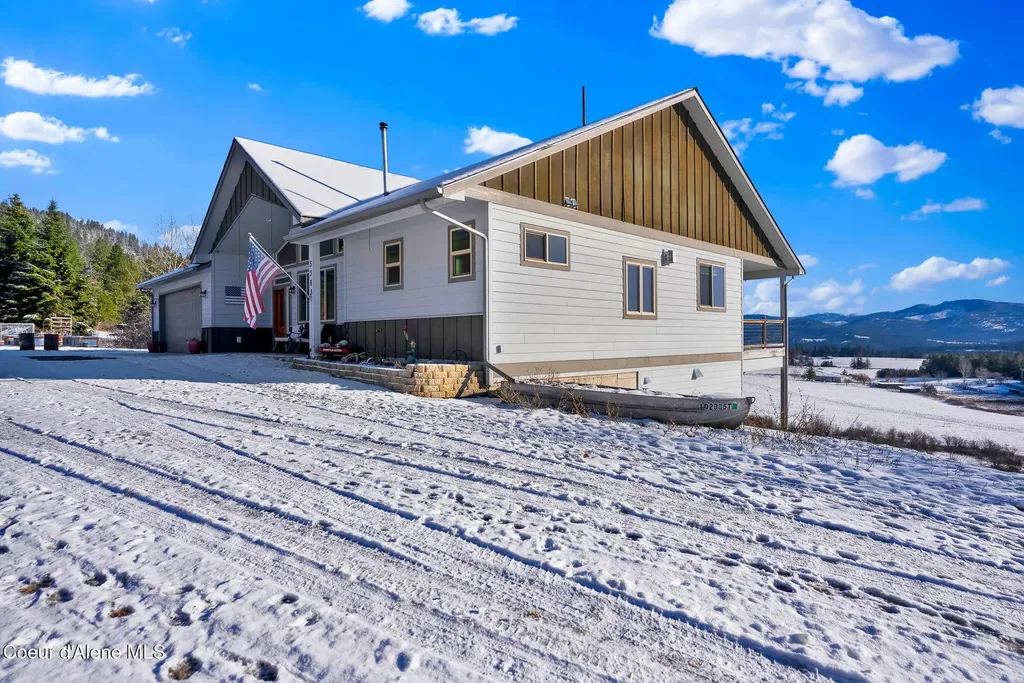 5383 E Van Dusen Road Harrison ID 83833