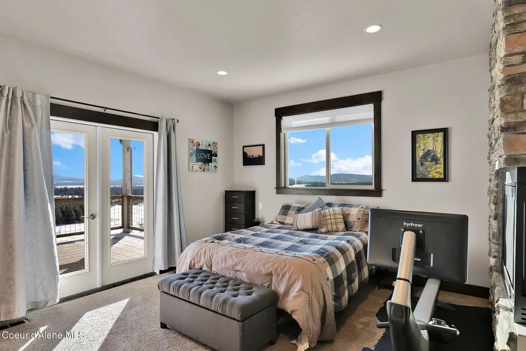 5383 E Van Dusen Road Harrison ID 83833
