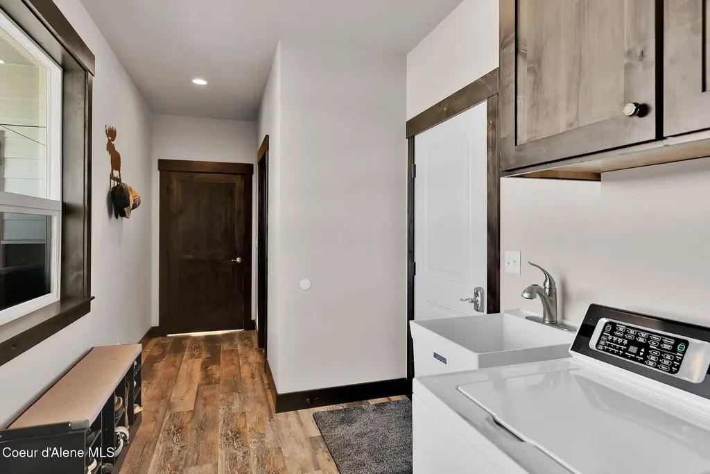 5383 E Van Dusen Road Harrison ID 83833