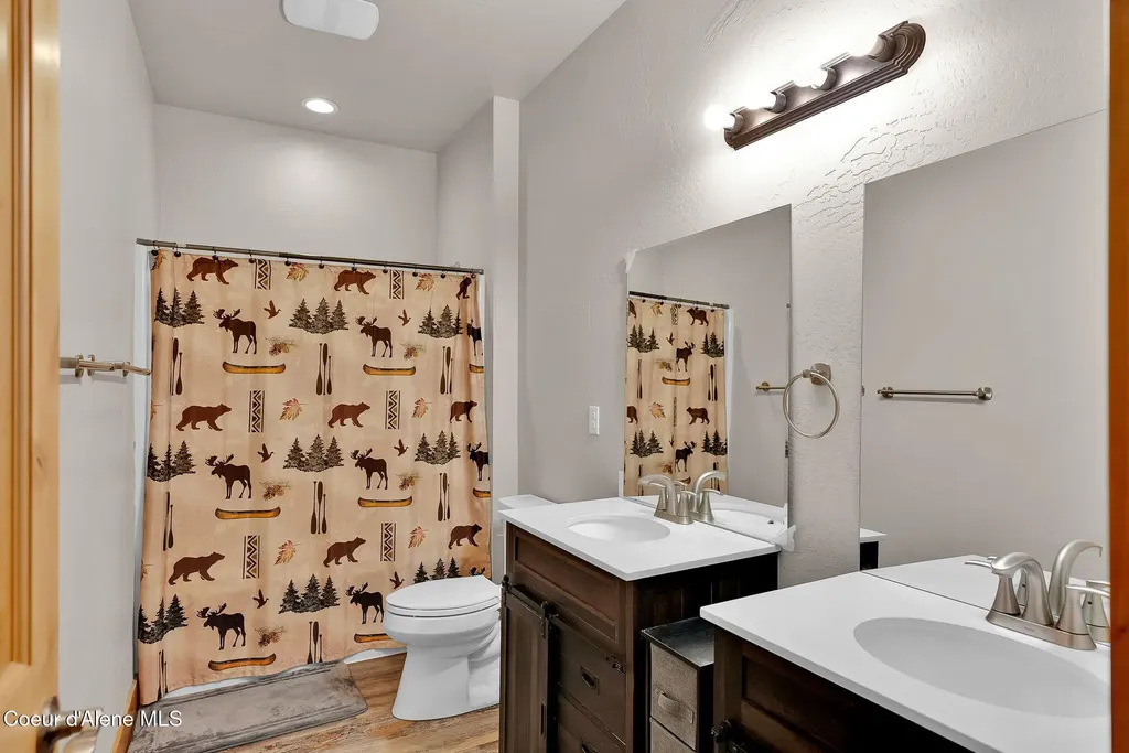 5383 E Van Dusen Road Harrison ID 83833