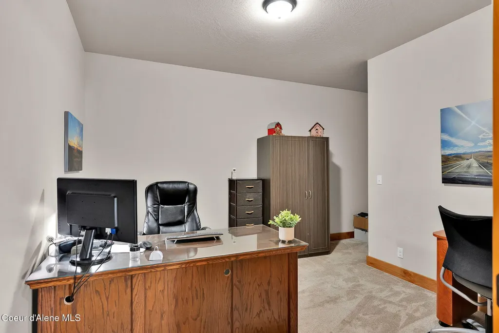5383 E Van Dusen Road Harrison ID 83833