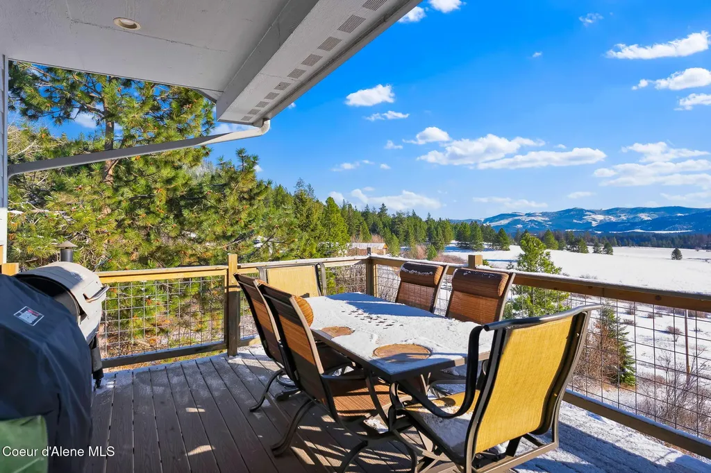 5383 E Van Dusen Road Harrison ID 83833