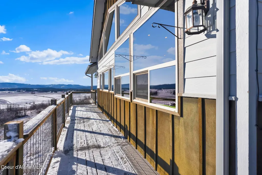 5383 E Van Dusen Road Harrison ID 83833