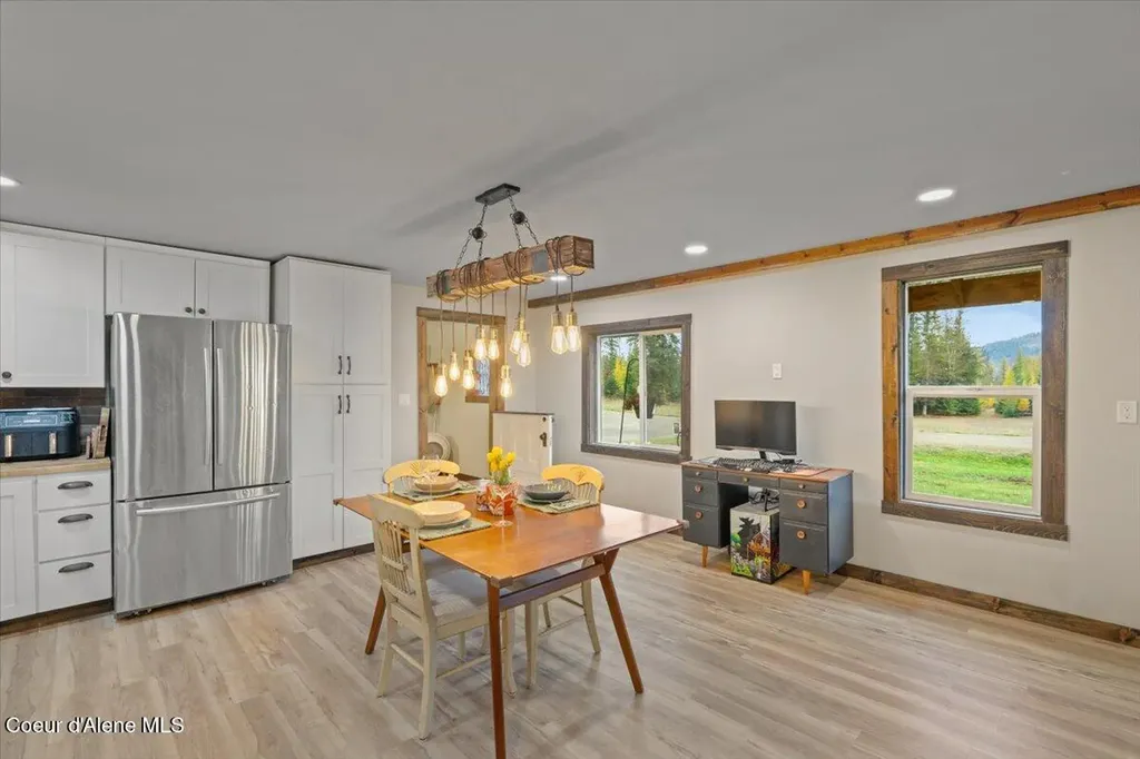 929 Irish Road Sagle ID 83860