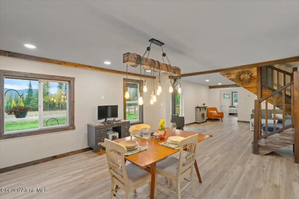929 Irish Road Sagle ID 83860