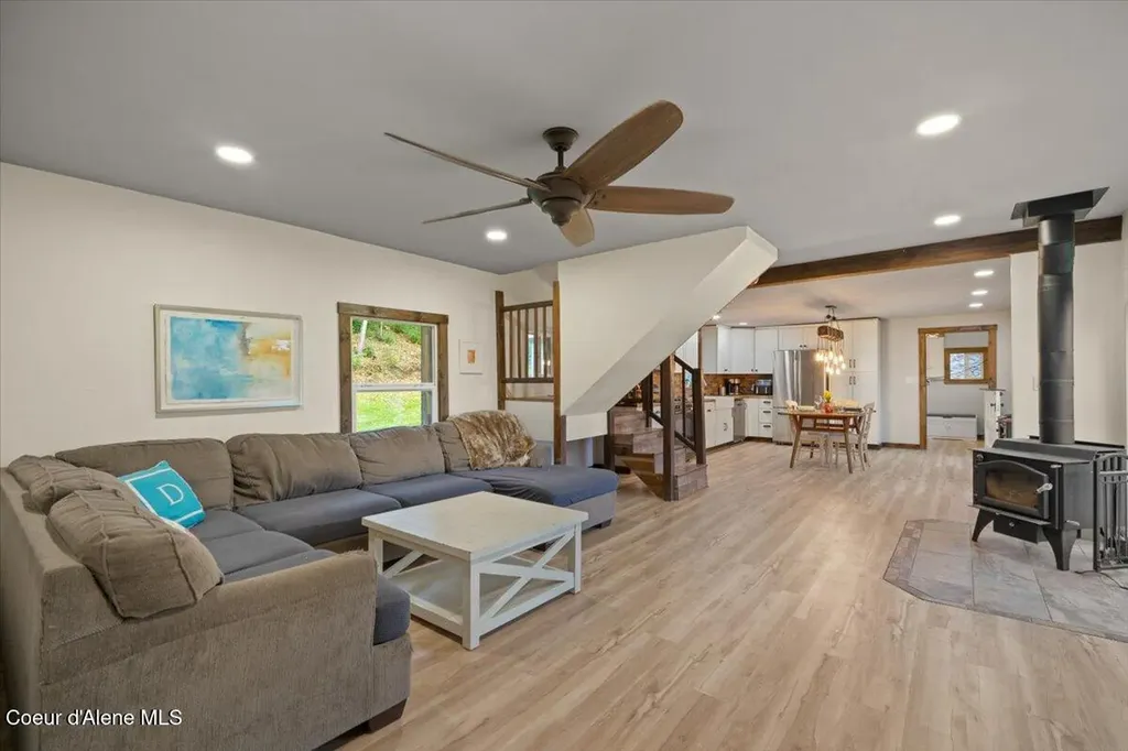 929 Irish Road Sagle ID 83860
