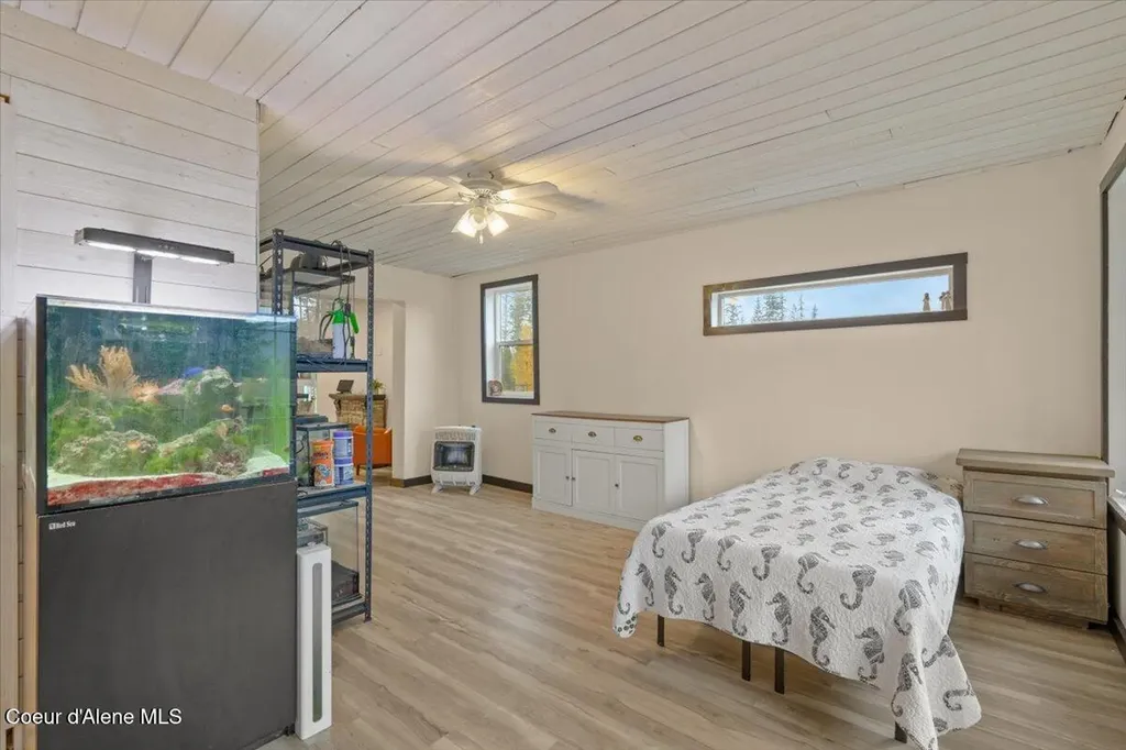 929 Irish Road Sagle ID 83860