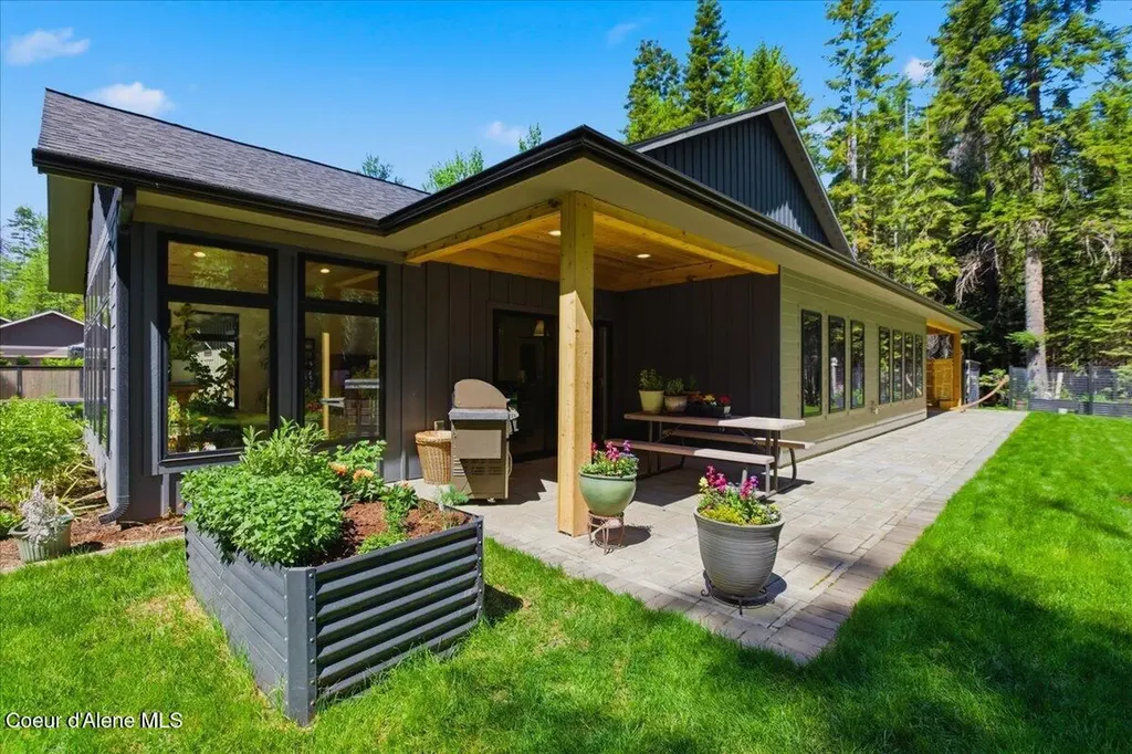 85 Camas Drive Priest River ID 83856